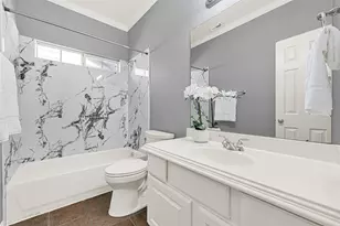 1420 W 26th St, Houston, TX 77008 - Photo 28