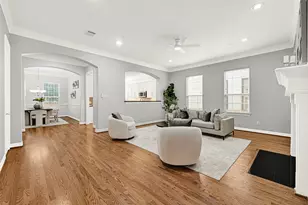 1420 W 26th St, Houston, TX 77008 - Photo 4