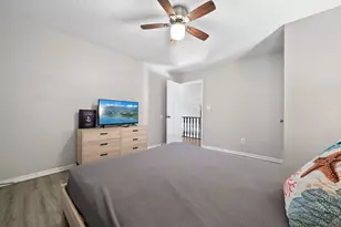 21814 Lampasas Dr, Galveston, TX 77554 - Photo 20