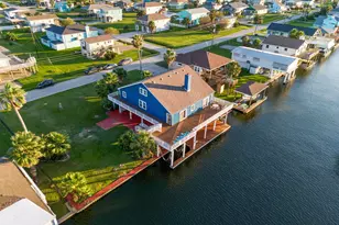 21814 Lampasas Dr, Galveston, TX 77554 - Photo 40