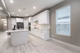 15803 Sugar Maple Ln, Santa Fe, TX 77517 - Photo 6
