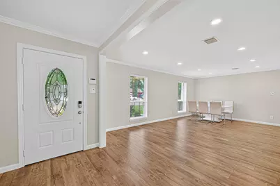 8530 Roos Road, Houston, TX 77036 - Photo 6