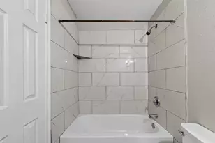 4326 Howcher St, Houston, TX 77047 - Photo 18