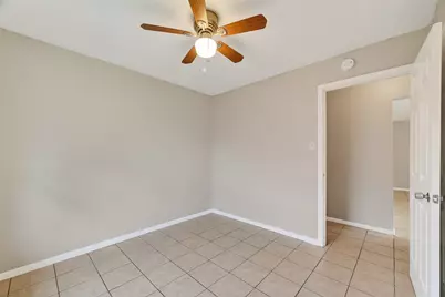 4326 Howcher Street, Houston, TX 77047 - Photo 16