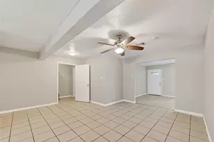 4326 Howcher St, Houston, TX 77047 - Photo 6