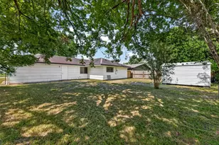 5923 Heatherbrook Dr, Houston, TX 77085 - Photo 26