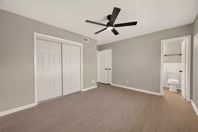5923 Heatherbrook Drive, Houston, TX 77085 - Photo 16