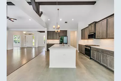 1713 Summergate Drive, Conroe, TX 77304 - Photo 12
