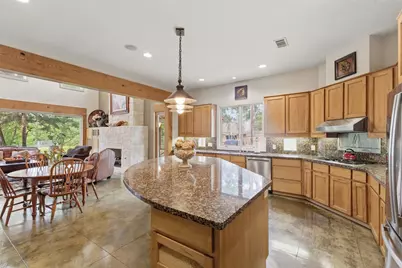 9201 Lake Forest Court N, College Station, TX 77845 - Photo 6