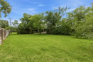 9201 Lake Forest Ct N, College Station, TX 77845 - Photo 44