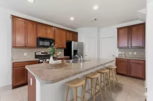 19 Aquiline Oaks Pl, The Woodlands, TX 77382 - Photo 10