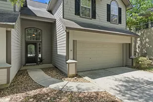 19 Aquiline Oaks Pl, The Woodlands, TX 77382 - Photo 2