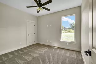 6610 Spencer Dr, Jones Creek, TX 77541 - Photo 32