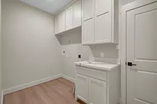 6610 Spencer Dr, Jones Creek, TX 77541 - Photo 14