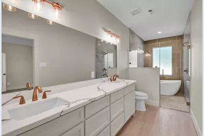 6610 Spencer Dr, Jones Creek, TX 77541 - Photo 18