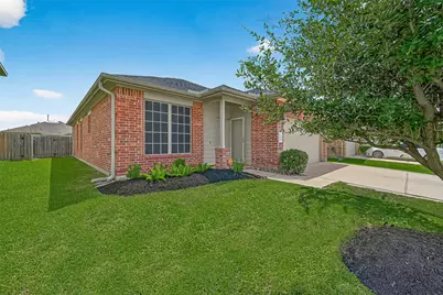 5242 Lilac Hollow Lane, Katy, TX 77449 - Photo 4