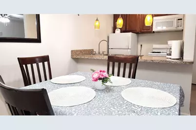 4727 W Alabama Street #105, Houston, TX 77027 - Photo 6