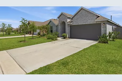 4714 Jasmine Heather Lane, Baytown, TX 77521 - Photo 2