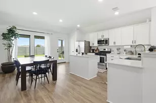 4714 Jasmine Heather Ln, Baytown, TX 77521 - Photo 6