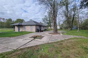 1211 Diablo Dr, Crosby, TX 77532 - Photo 16