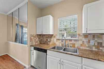 1330 Old Spanish Trail #7108, Houston, TX 77054 - Photo 8