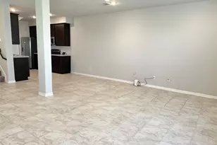 514 N 6th St, La Porte, TX 77571 - Photo 8