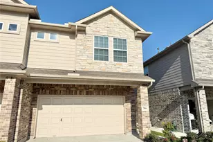 514 N 6th St, La Porte, TX 77571 - Photo 1