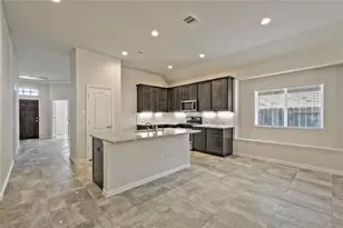 8430 Sunset Isles Dr, Baytown, TX 77521 - Photo 6