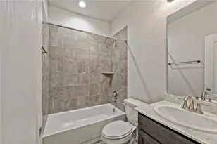 8430 Sunset Isles Dr, Baytown, TX 77521 - Photo 12