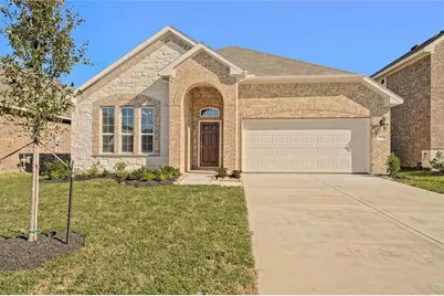 8430 Sunset Isles Drive, Baytown, TX 77521 - Photo 1