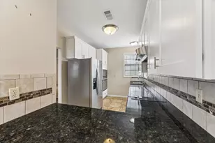 2408 Intrepid Way, League City, TX 77573 - Photo 10