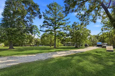 137 County Road 411, Dayton, TX 77535 - Photo 4