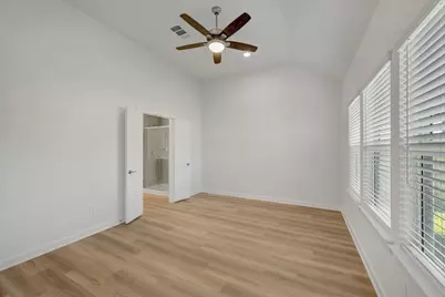 10329 Navarro Path, Montgomery, TX 77316 - Photo 8