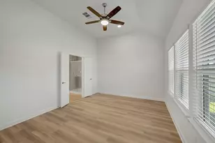 10329 Navarro Path, Montgomery, TX 77316 - Photo 8