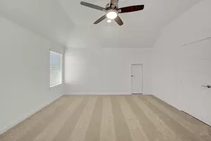 10329 Navarro Path, Montgomery, TX 77316 - Photo 24