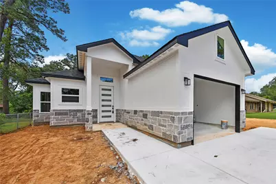 14863 Big Spring Circle, Willis, TX 77378 - Photo 4