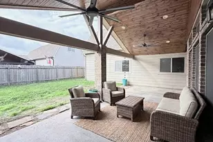 2504 Rosa Rita Dr, League City, TX 77573 - Photo 6