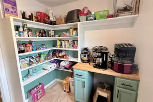 2504 Rosa Rita Dr, League City, TX 77573 - Photo 32