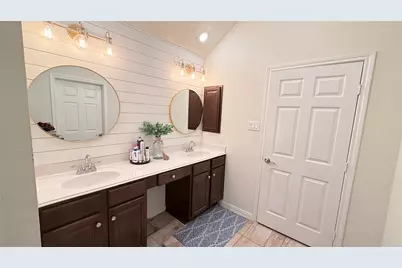 2504 Rosa Rita, League City, TX 77573 - Photo 6