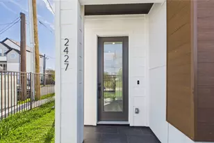2415 Harrington St, Houston, TX 77026 - Photo 2