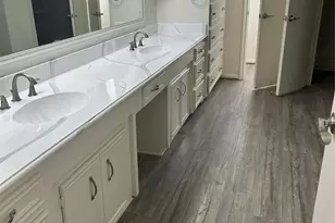 7834 Oakington Dr, Houston, TX 77071 - Photo 6