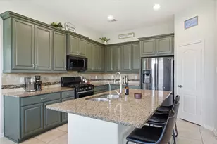 224 Harbor Bend Ln, League City, TX 77539 - Photo 14