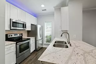 7575 Cambridge St, Houston, TX 77054 - Photo 22