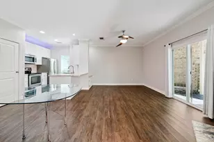 7575 Cambridge St, Houston, TX 77054 - Photo 2