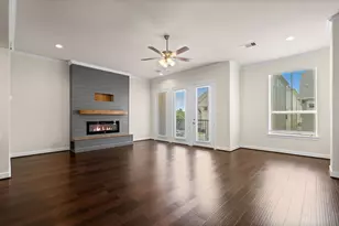 2021 Cambridge Heights Pl, Houston, TX 77045 - Photo 8