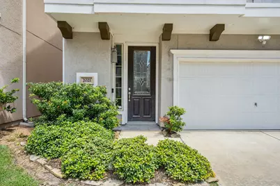 2021 Cambridge Heights Place, Houston, TX 77045 - Photo 2
