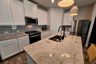 17610 Rosette Grass Dr, Conroe, TX 77385 - Photo 6