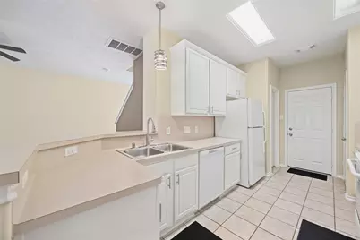 2943 Hackamore Hollow Lane, Houston, TX 77014 - Photo 8