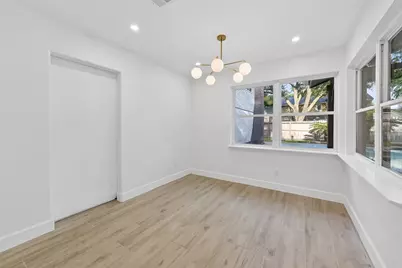 2734 Triway Lane, Houston, TX 77043 - Photo 10