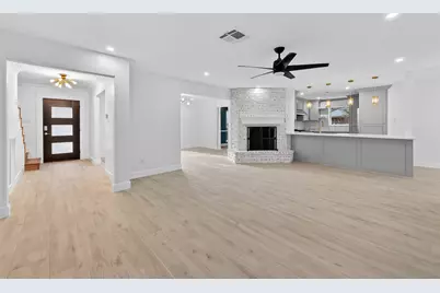 2734 Triway Lane, Houston, TX 77043 - Photo 8